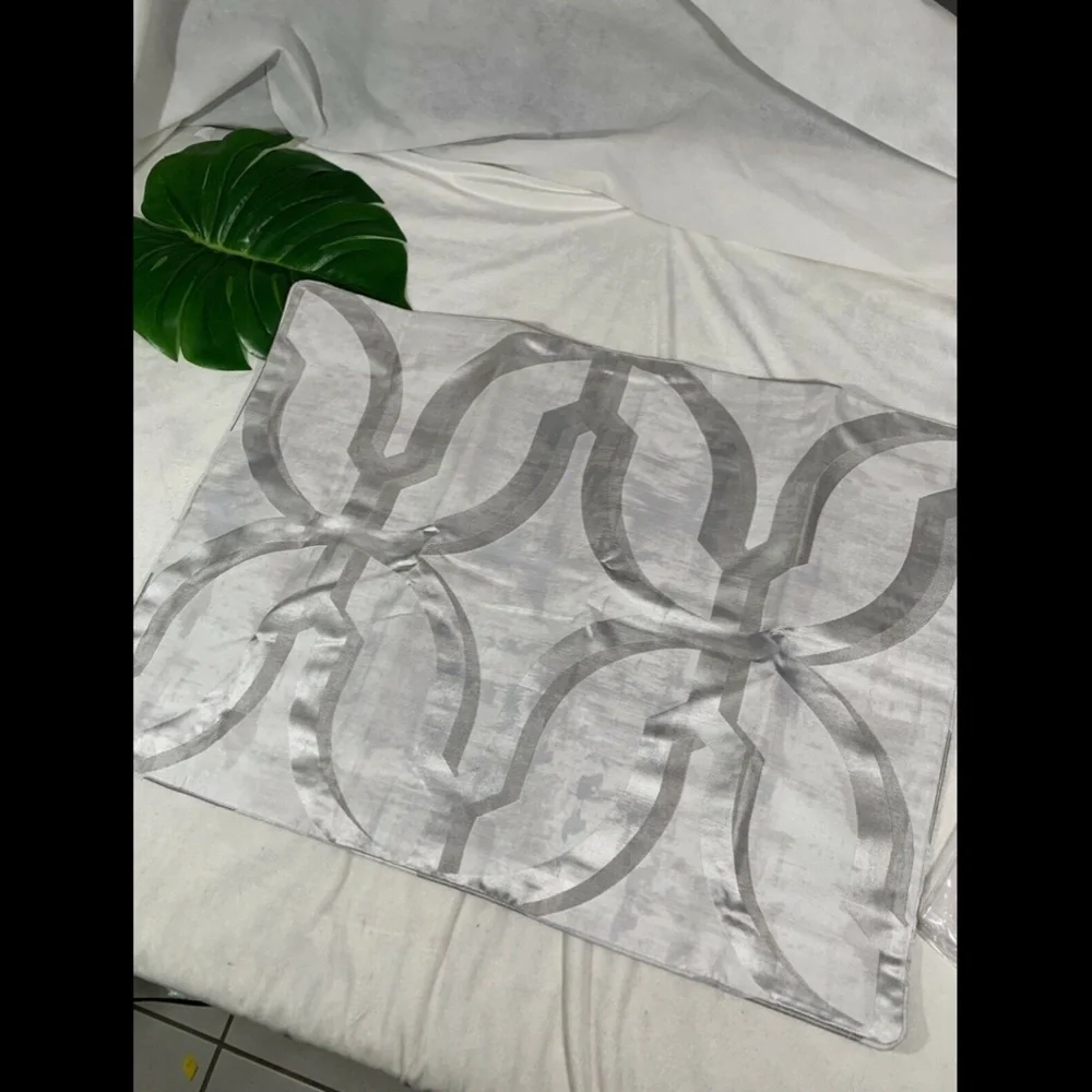 NIB Hotel Collection Primativa Standard Sham Pillowcase‎